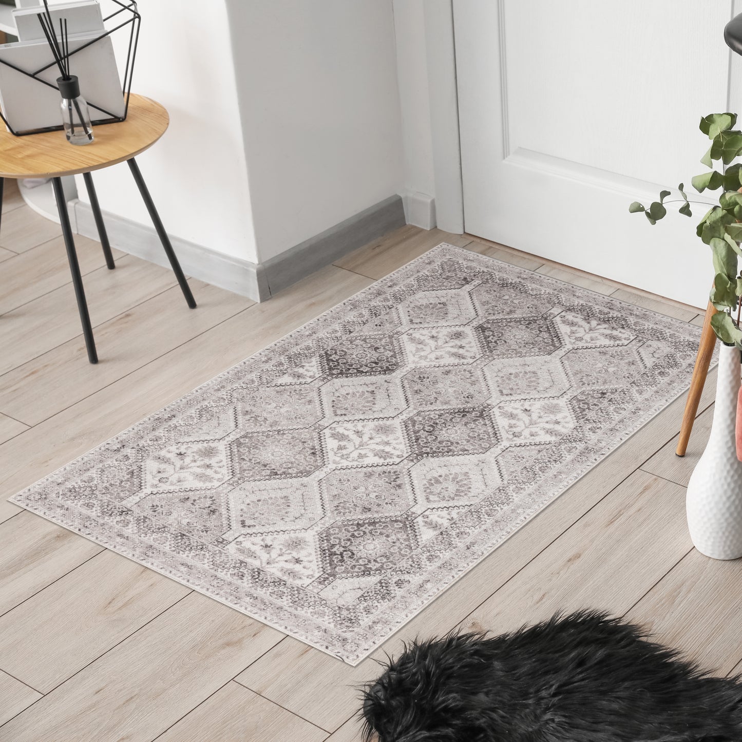 Timeless Heritage - Machine Washable Area Rug